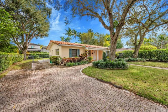 8115 SW 63rd Pl, Miami, FL 33143