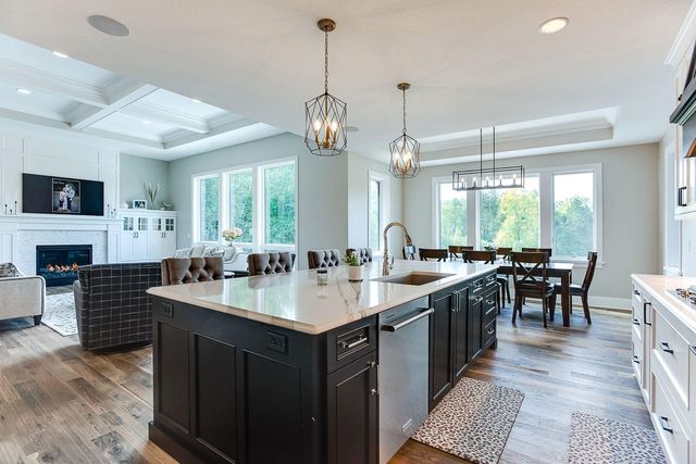 4906 139th Avenue NE, Ham Lake, MN 55304