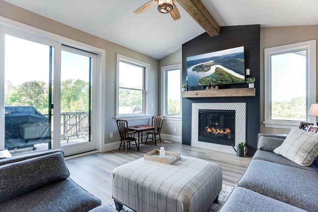 4906 139th Avenue NE, Ham Lake, MN 55304