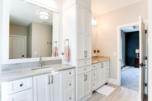 4906 139th Avenue NE, Ham Lake, MN 55304