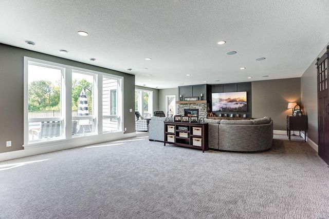 4906 139th Avenue NE, Ham Lake, MN 55304