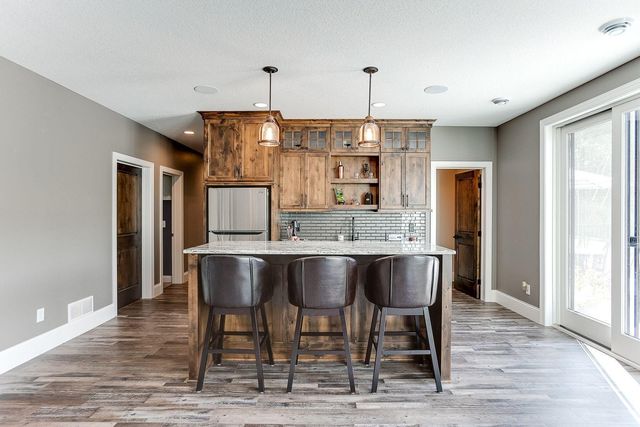 4906 139th Avenue NE, Ham Lake, MN 55304