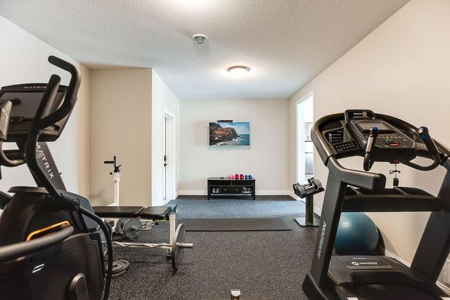 4906 139th Avenue NE, Ham Lake, MN 55304