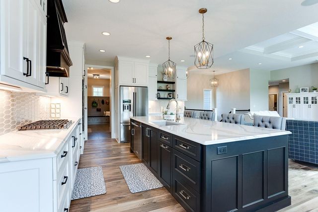 4906 139th Avenue NE, Ham Lake, MN 55304