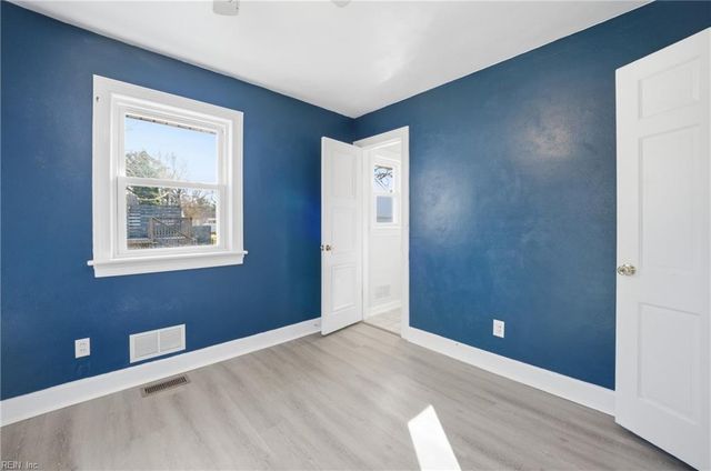 3813 Race ST, Portsmouth, VA 23707