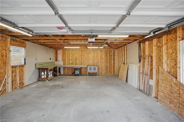 3813 Race ST, Portsmouth, VA 23707