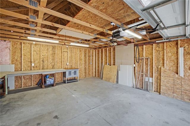 3813 Race ST, Portsmouth, VA 23707