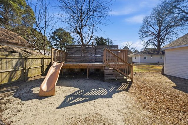 3813 Race ST, Portsmouth, VA 23707