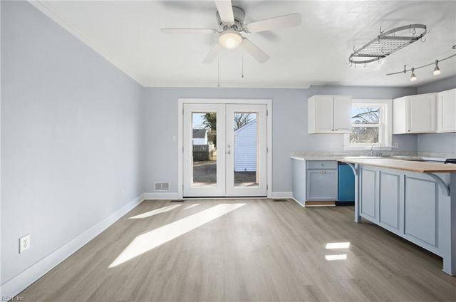 3813 Race ST, Portsmouth, VA 23707