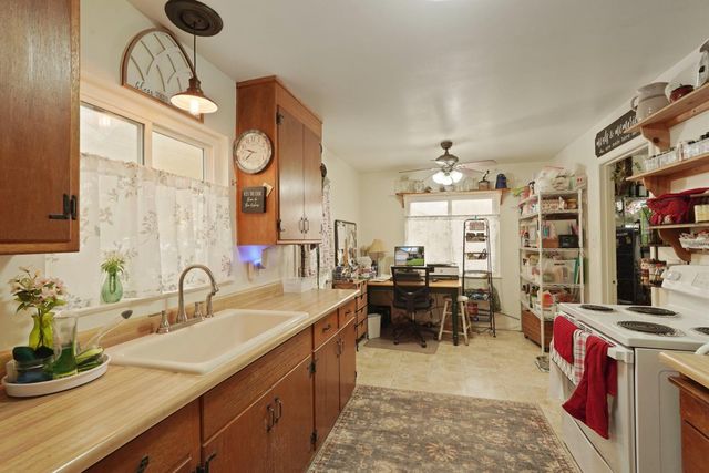 400 N Fairmont Ave, Lodi, CA 95240