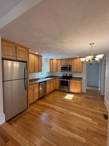 20 Alma Rd, Burlington, MA 01803