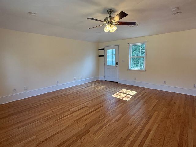 20 Alma Rd, Burlington, MA 01803