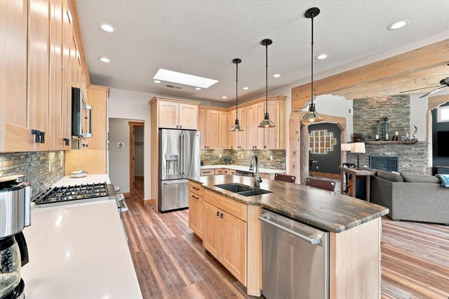6420 Anasazi Drive NE, Albuquerque, NM 87111