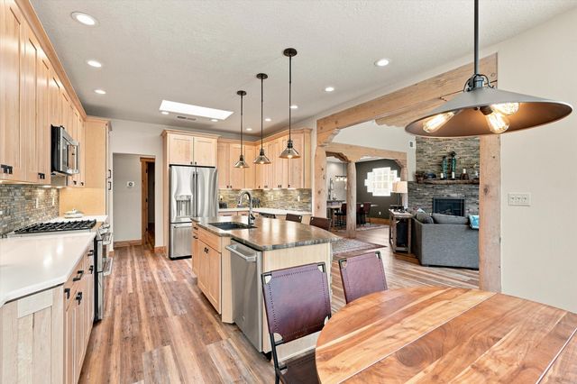6420 Anasazi Drive NE, Albuquerque, NM 87111