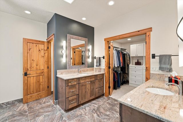 6420 Anasazi Drive NE, Albuquerque, NM 87111