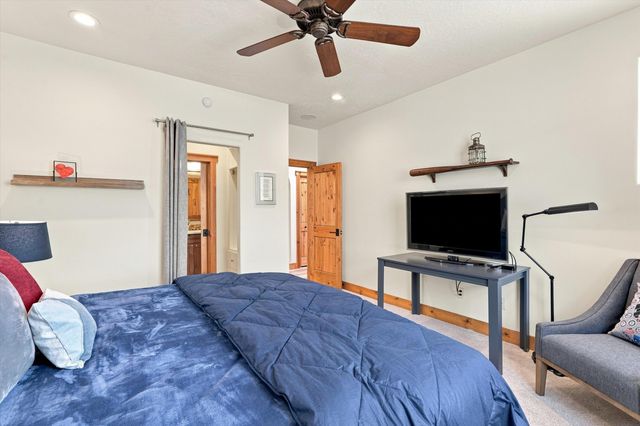 6420 Anasazi Drive NE, Albuquerque, NM 87111