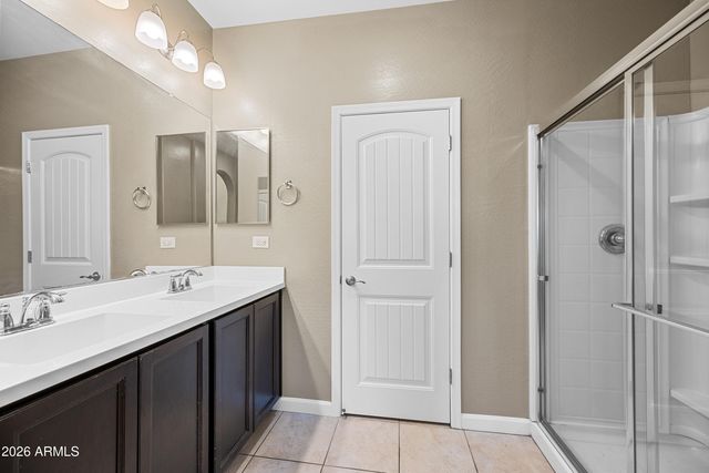 1367 S COUNTRY CLUB Drive 1239, Mesa, AZ 85210