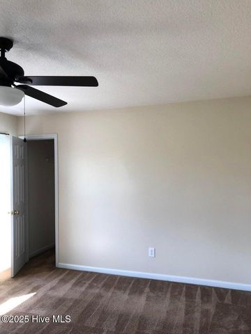 102 White Stone Court, Jacksonville, NC 28546