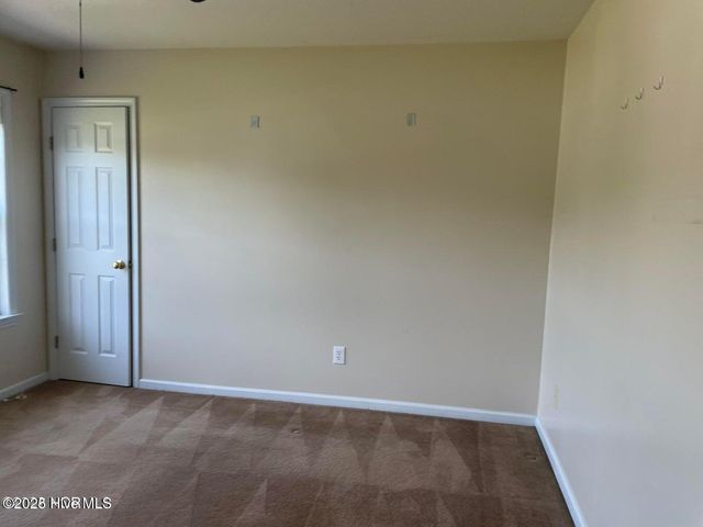 102 White Stone Court, Jacksonville, NC 28546