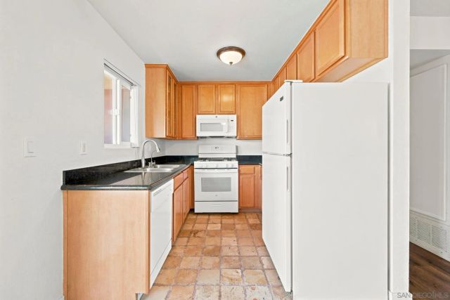 521 Calle Montecito 110, Oceanside, CA 92057