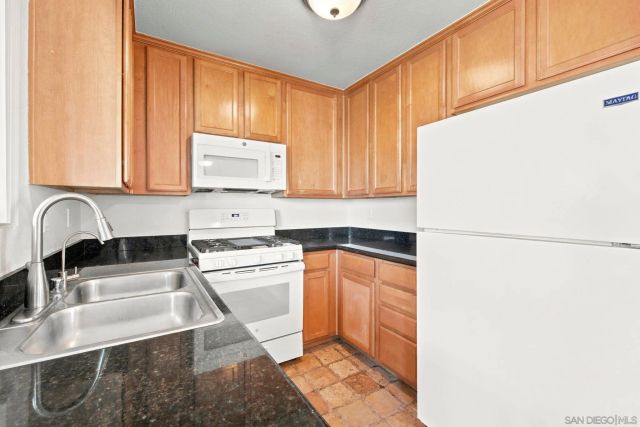521 Calle Montecito 110, Oceanside, CA 92057