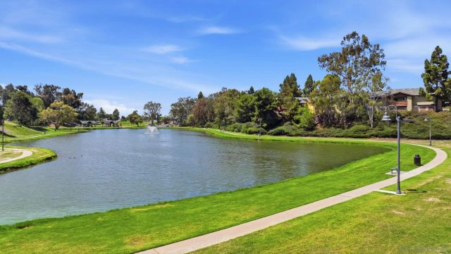 521 Calle Montecito 110, Oceanside, CA 92057