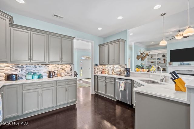 1206 Wood Lily Circle, Leland, NC 28451