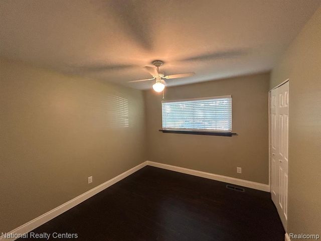 683 E Fox Hills Drive 68, Bloomfield Hills, MI 48304