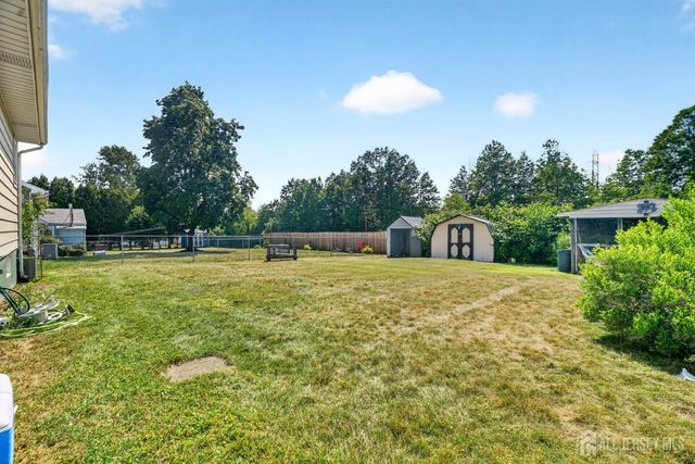 23 Monroe Avenue, Carteret, NJ 07008