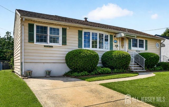 23 Monroe Avenue, Carteret, NJ 07008