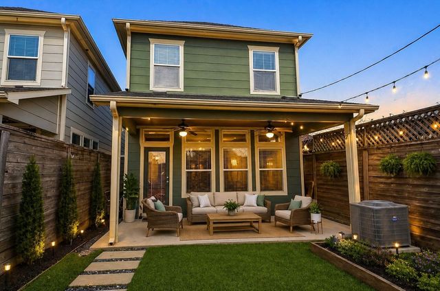 814 W 26th Street A, Houston, TX 77008