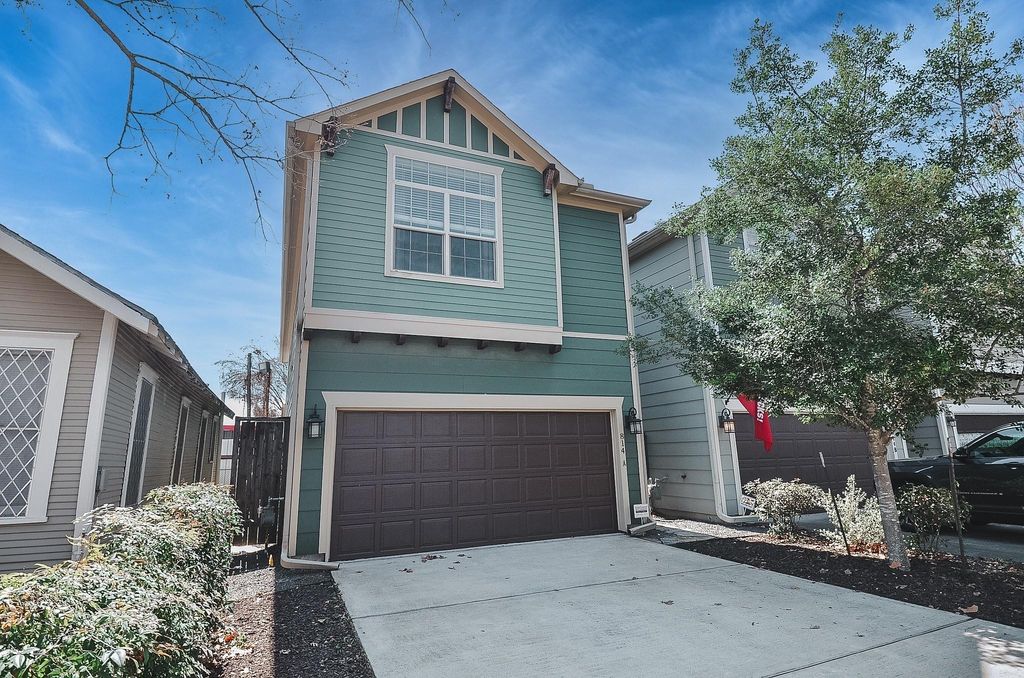 814 W 26th Street A, Houston, TX 77008