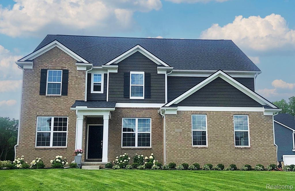 22213 Hilda Lane, Lyon Charter Township, MI 48178