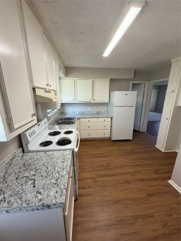 12136 Bellafonte Drive, Dallas, TX 75243