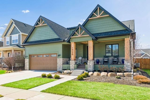 14320 Grantaire Lane N, Hugo, MN 55038