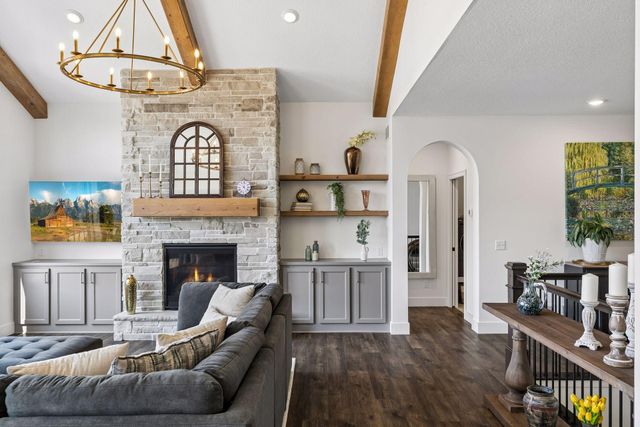 14320 Grantaire Lane N, Hugo, MN 55038