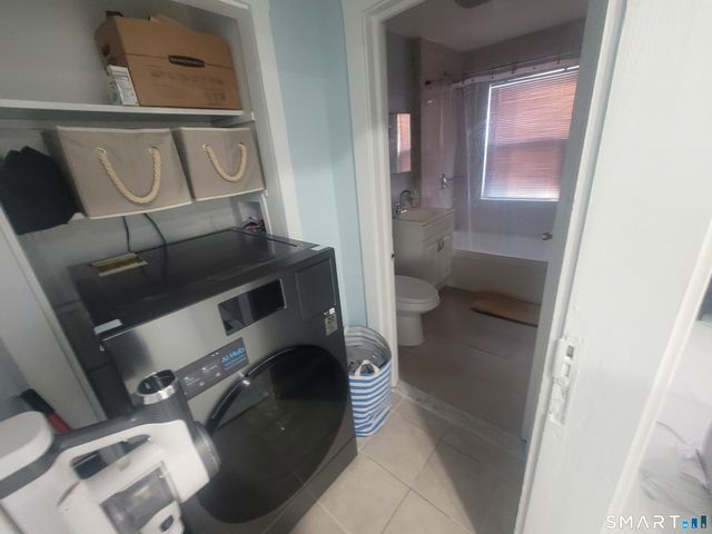 37 Biro Street, Fairfield, CT 06825