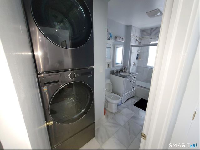 37 Biro Street, Fairfield, CT 06825