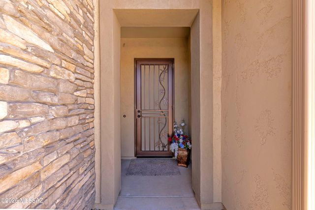 61193 E Shale Road, Oracle, AZ 85623