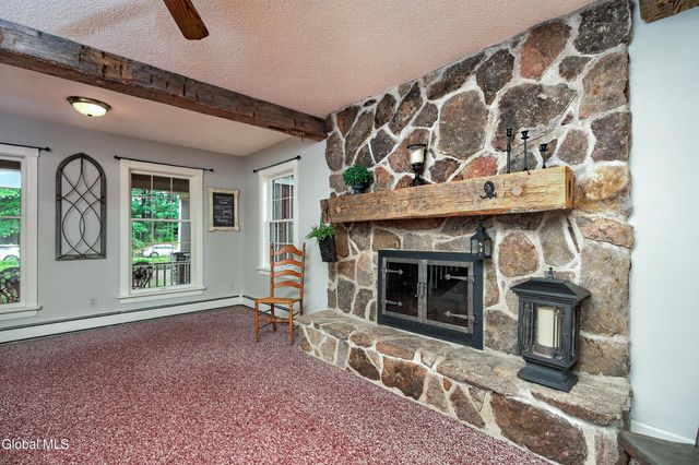 7 Jerome Lane, Moreau, NY 12803