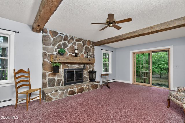 7 Jerome Lane, Moreau, NY 12803
