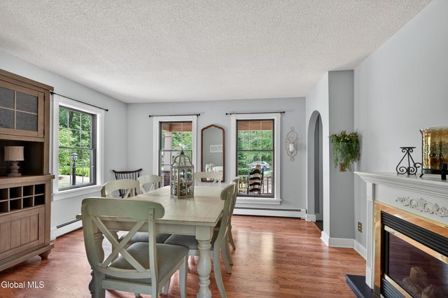 7 Jerome Lane, Moreau, NY 12803