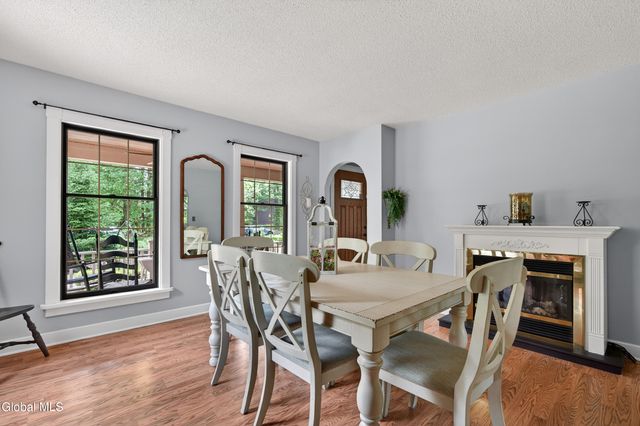 7 Jerome Lane, Moreau, NY 12803