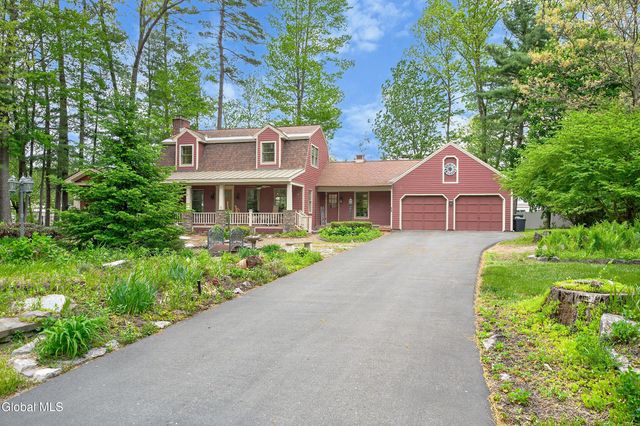 7 Jerome Lane, Moreau, NY 12803