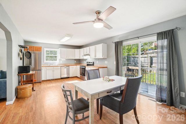 153 Hudson Street, Asheville, NC 28806