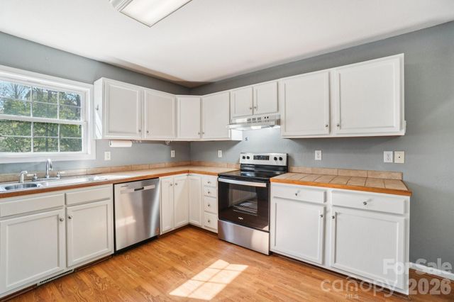 153 Hudson Street, Asheville, NC 28806