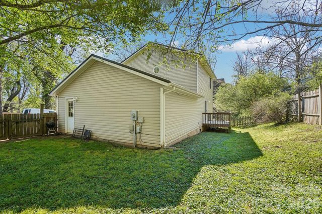 153 Hudson Street, Asheville, NC 28806