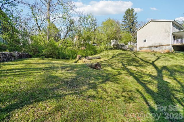 153 Hudson Street, Asheville, NC 28806