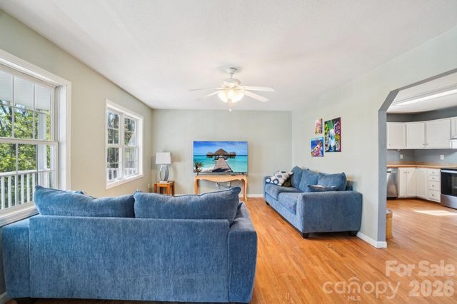 153 Hudson Street, Asheville, NC 28806