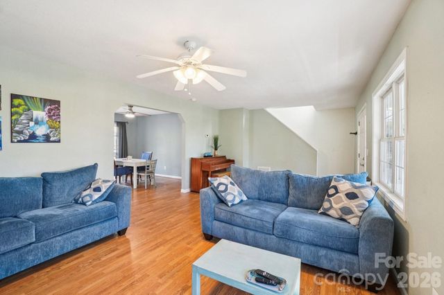 153 Hudson Street, Asheville, NC 28806